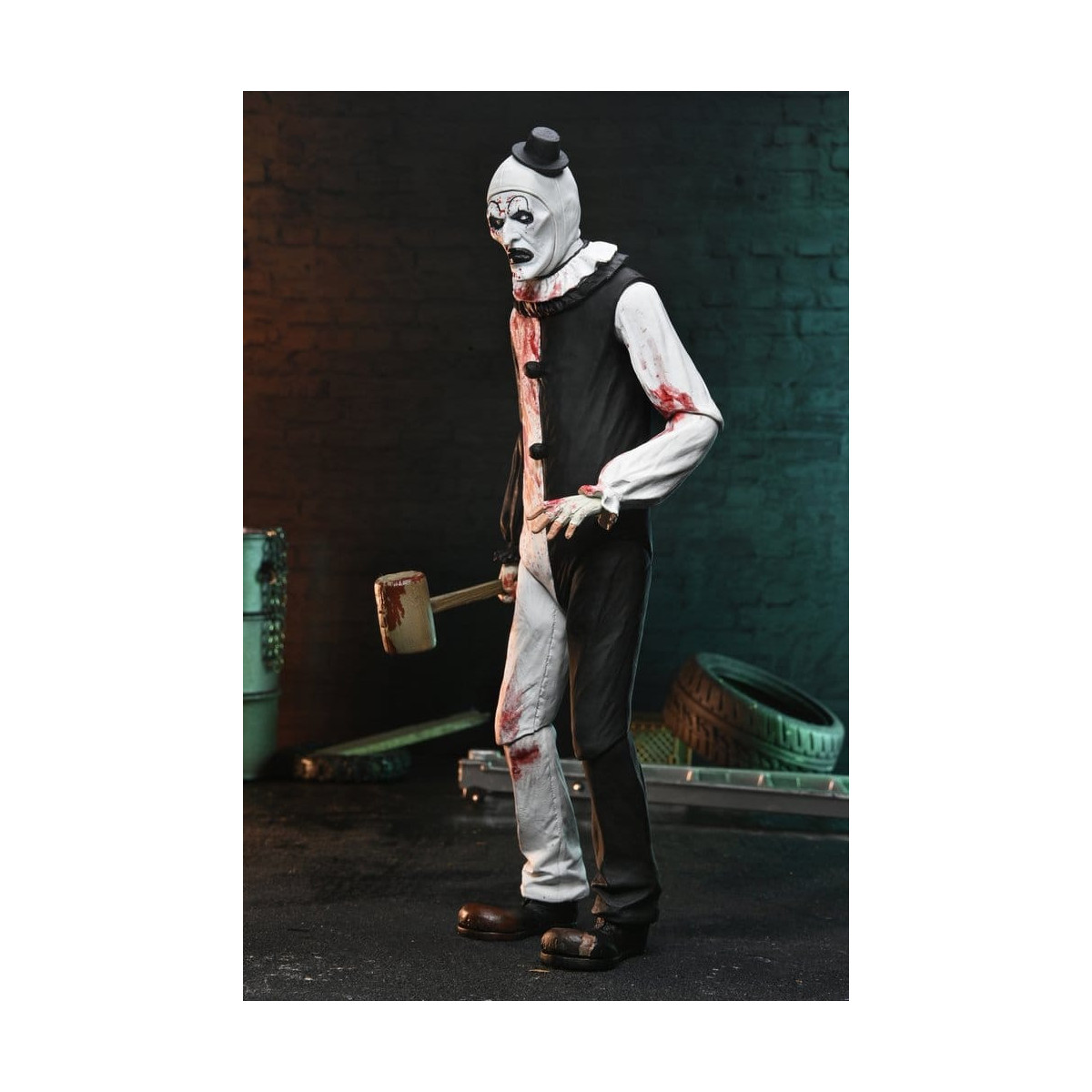 copia di Neca Terrifier 2 - Ultimate Art il clown e la piccola ragazza pallida