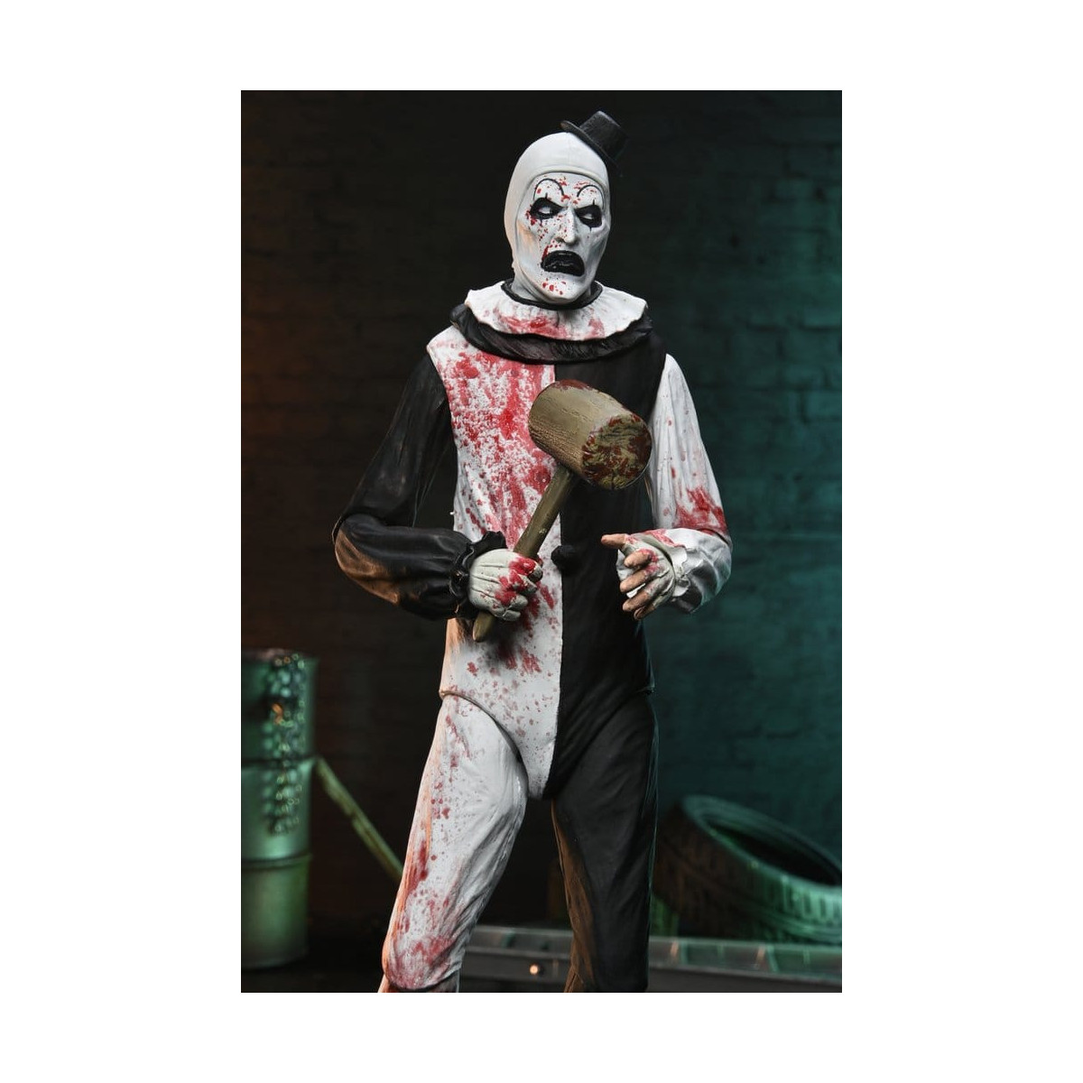 copia di Neca Terrifier 2 - Ultimate Art il clown e la piccola ragazza pallida