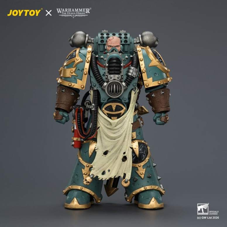 JoyToy - Sons of Horus - Maloghurst the Twisted, l'Equerry del Warmaster con Legion Standard e Banestrike Bolter 1/18
