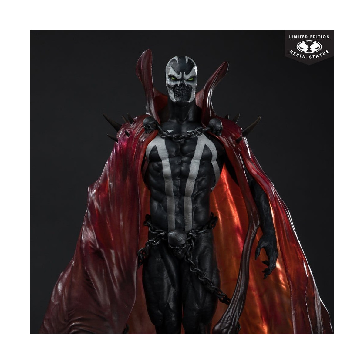 McFarlane - Spawn Statua nera, bianca e rossa 1/10 di Pupeteer Lee