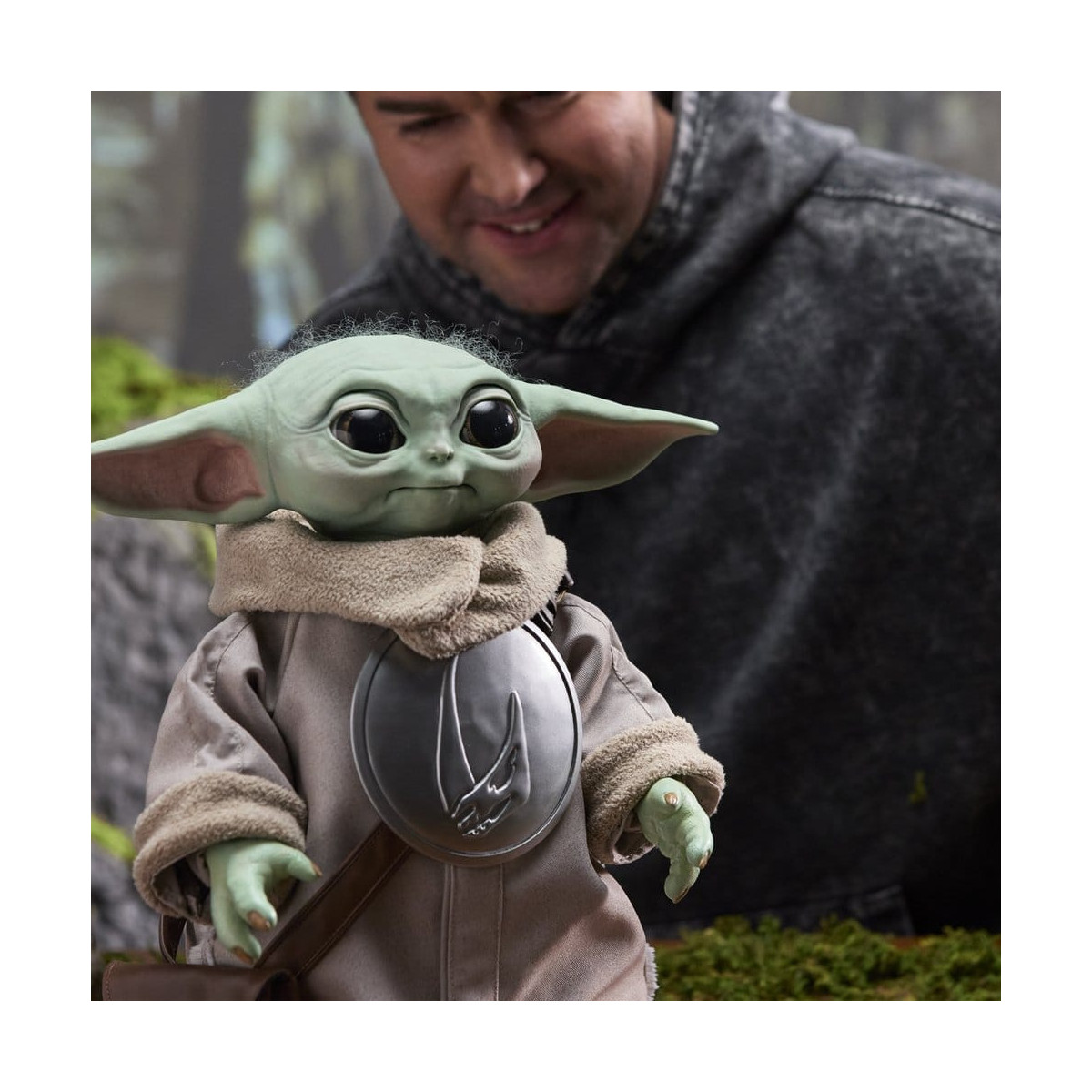 Hasbro Star Wars - Ultimate Grogu 1/1 Collector's Edition (figura animatronica) - Il Mandaloriano e Grogu