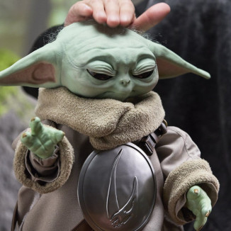 Hasbro Star Wars - Ultimate Grogu 1/1 Collector's Edition (figura animatronica) - Il Mandaloriano e Grogu
