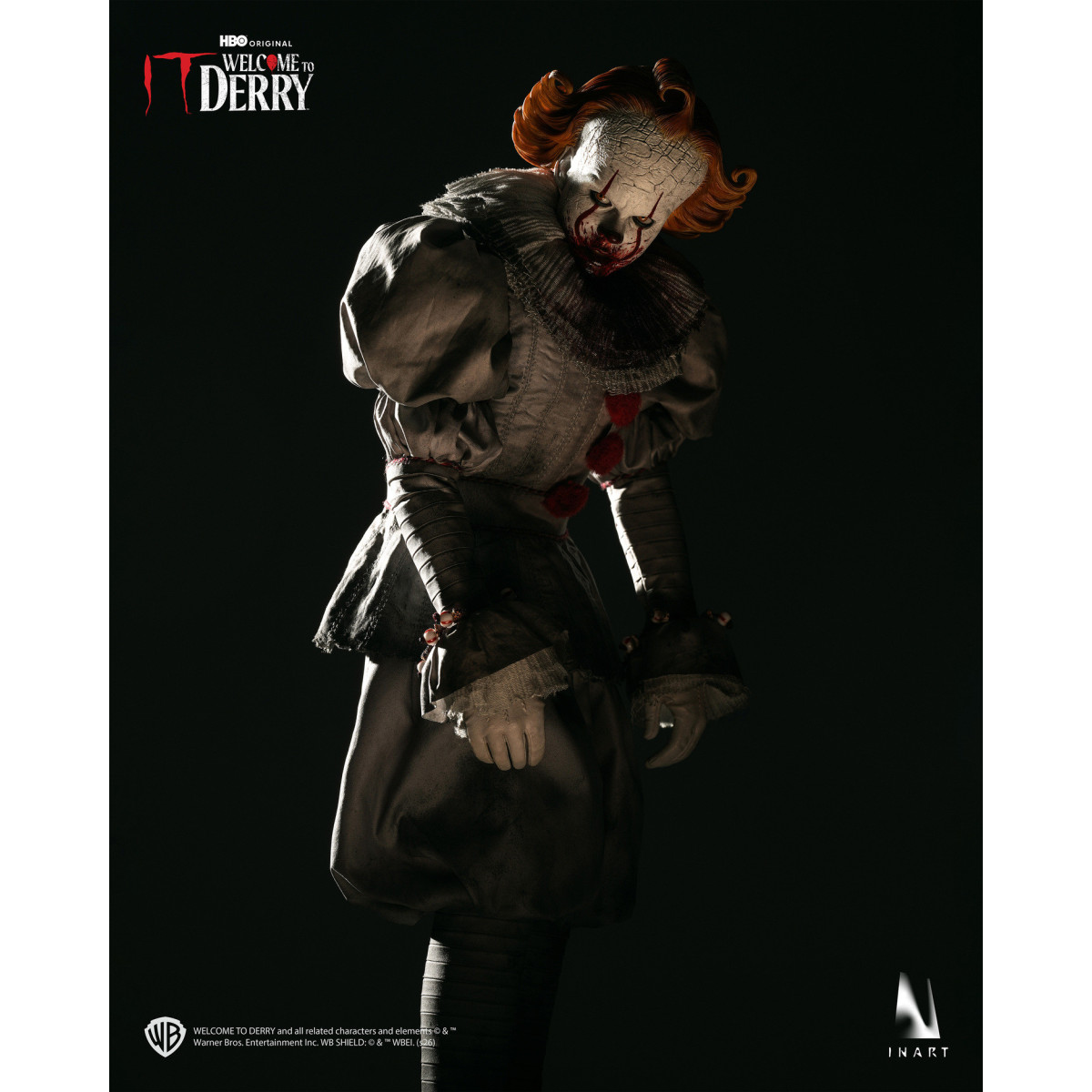 INART - Figurina da collezione Pennywise in scala 1/6 - IT: Benvenuti a Derry - Stagione 1