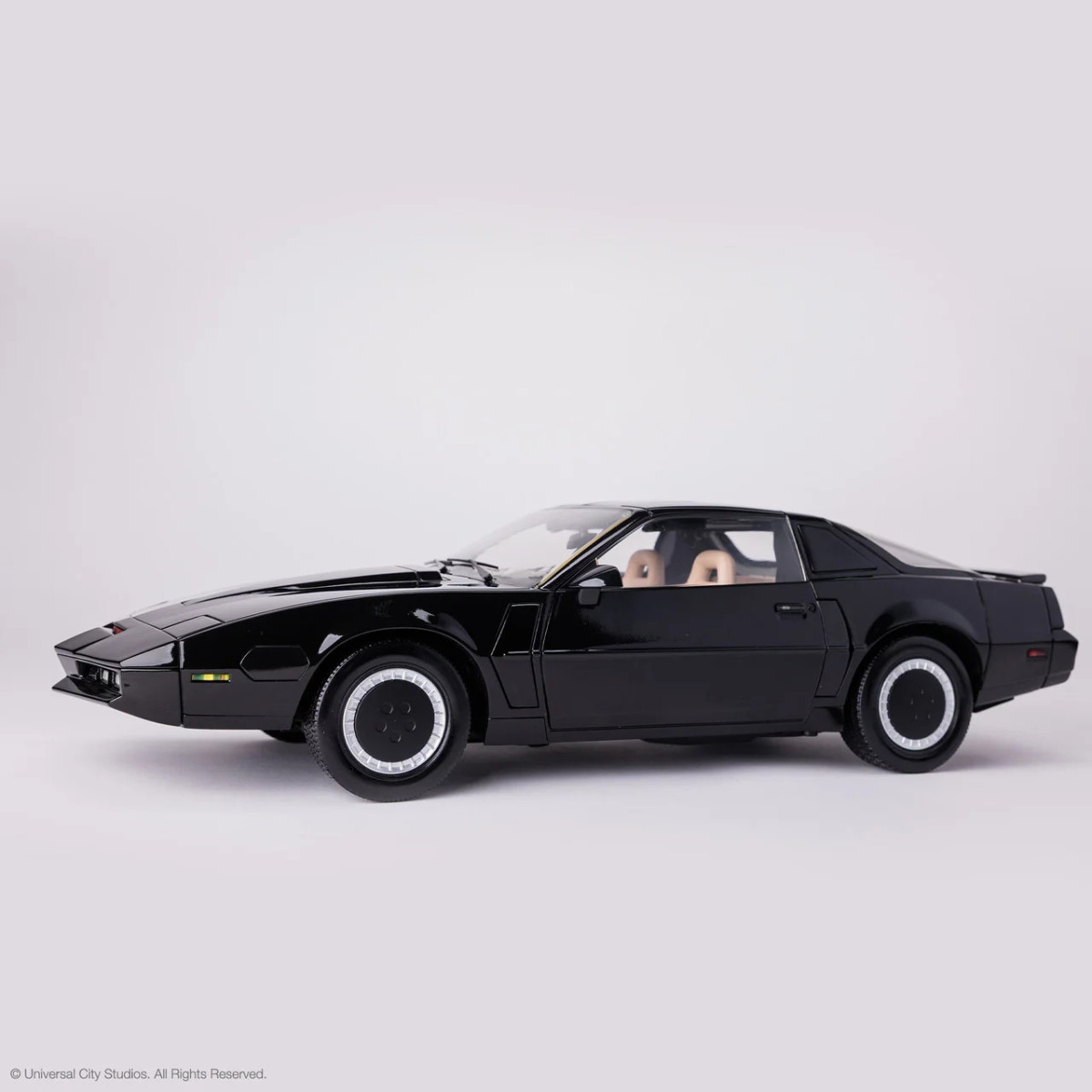 Takara Tomy - Knight Rider K2000 - Modello in metallo pressofuso K.I.T.T o in scala 1/10