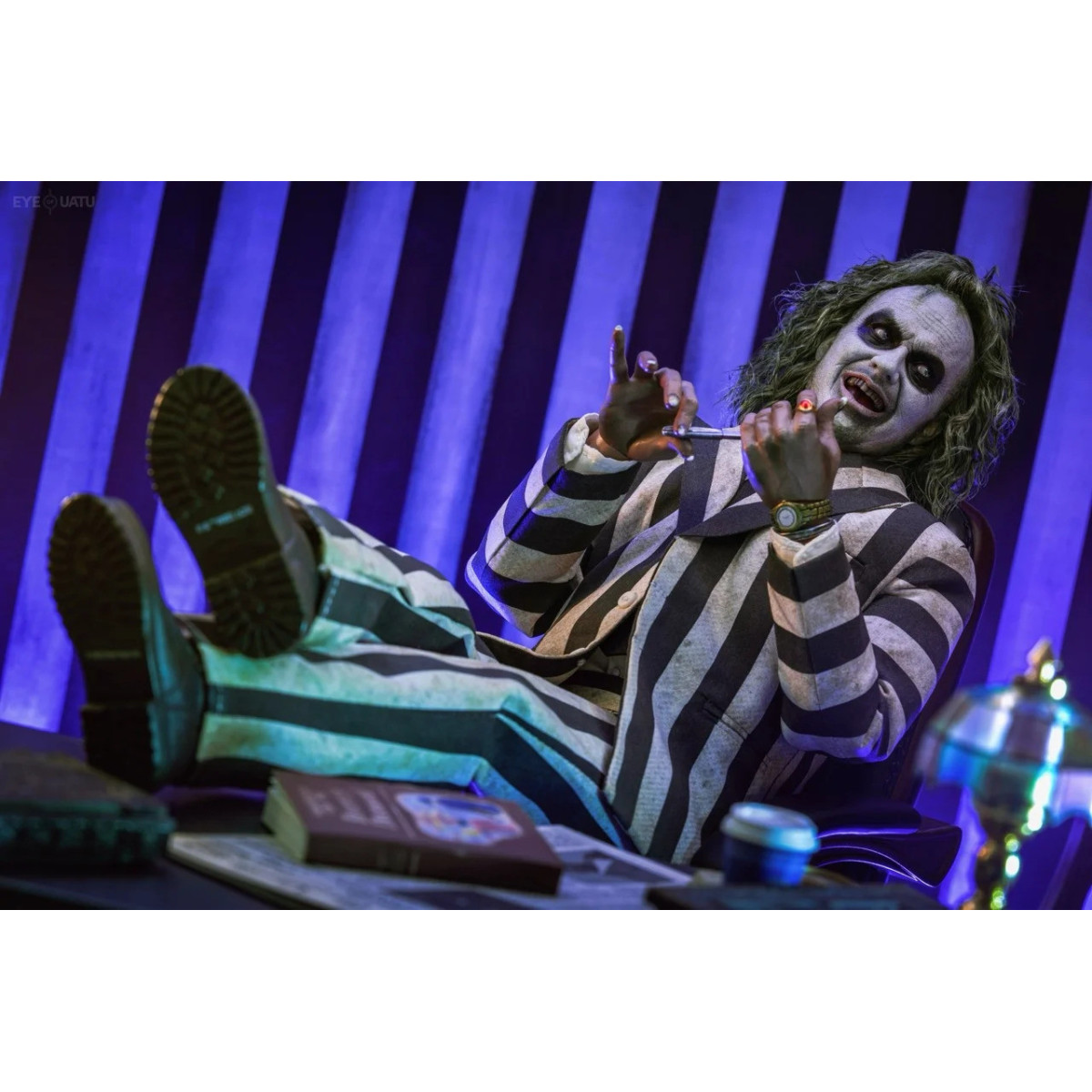 Hot Toys - Beetlejuice MMS 1/6 - Beetlejuice Beetlejuice Figurina