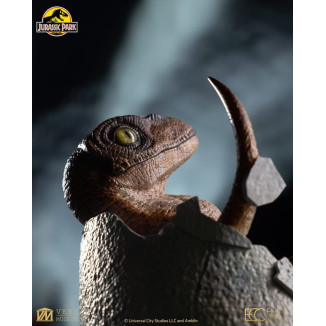 Toynami ECC Elite Creature Collectibles - Uovo di Velociraptor in fase di schiusa 1/1 - Jurassic Park
