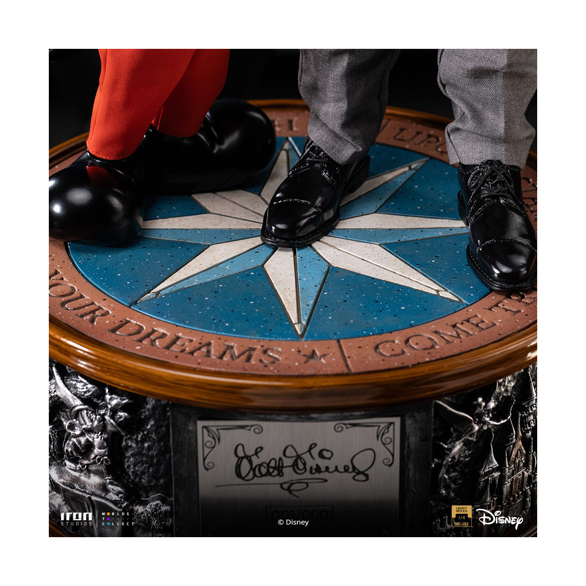 Iron Studios Disney Classics - Walt Disney & Topolino Mouse Legacy Replica 1/4