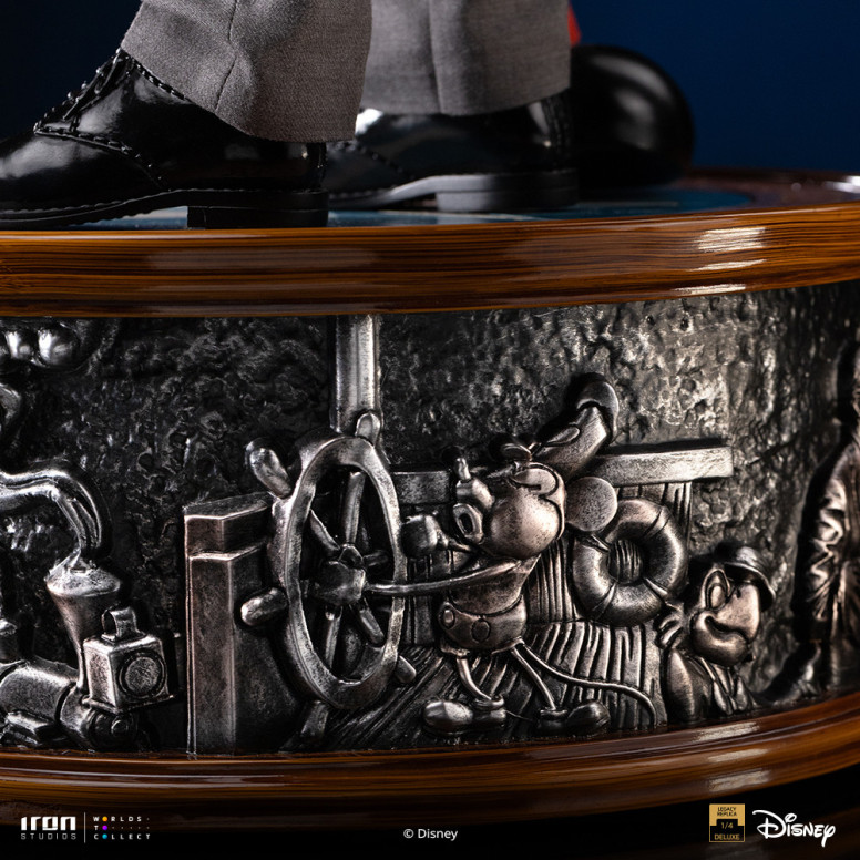 Iron Studios Disney Classics - Walt Disney & Topolino Mouse Legacy Replica 1/4