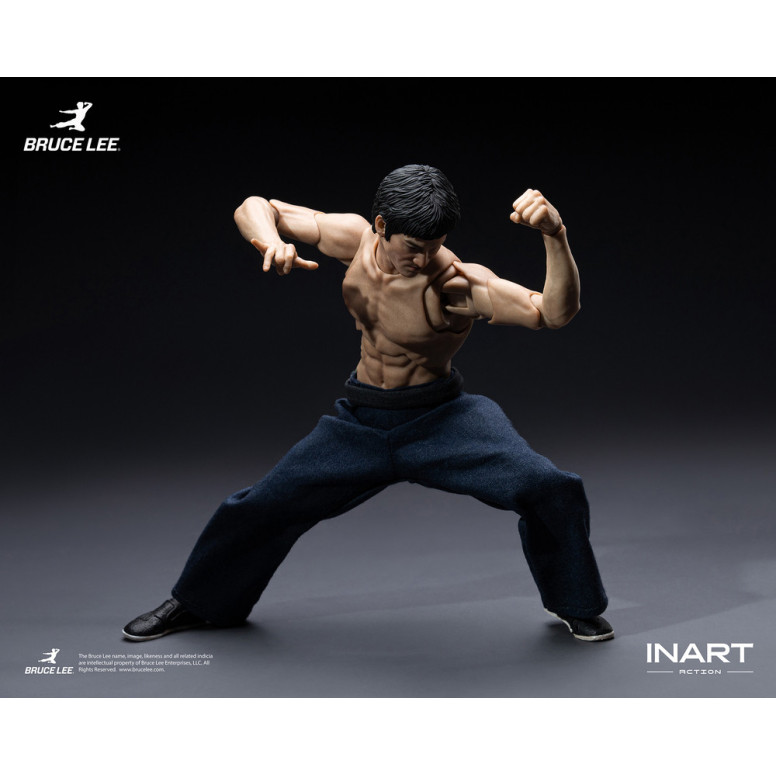 INART - Bruce Lee (Abito da Kung Fu) Action Figure in scala 1/12