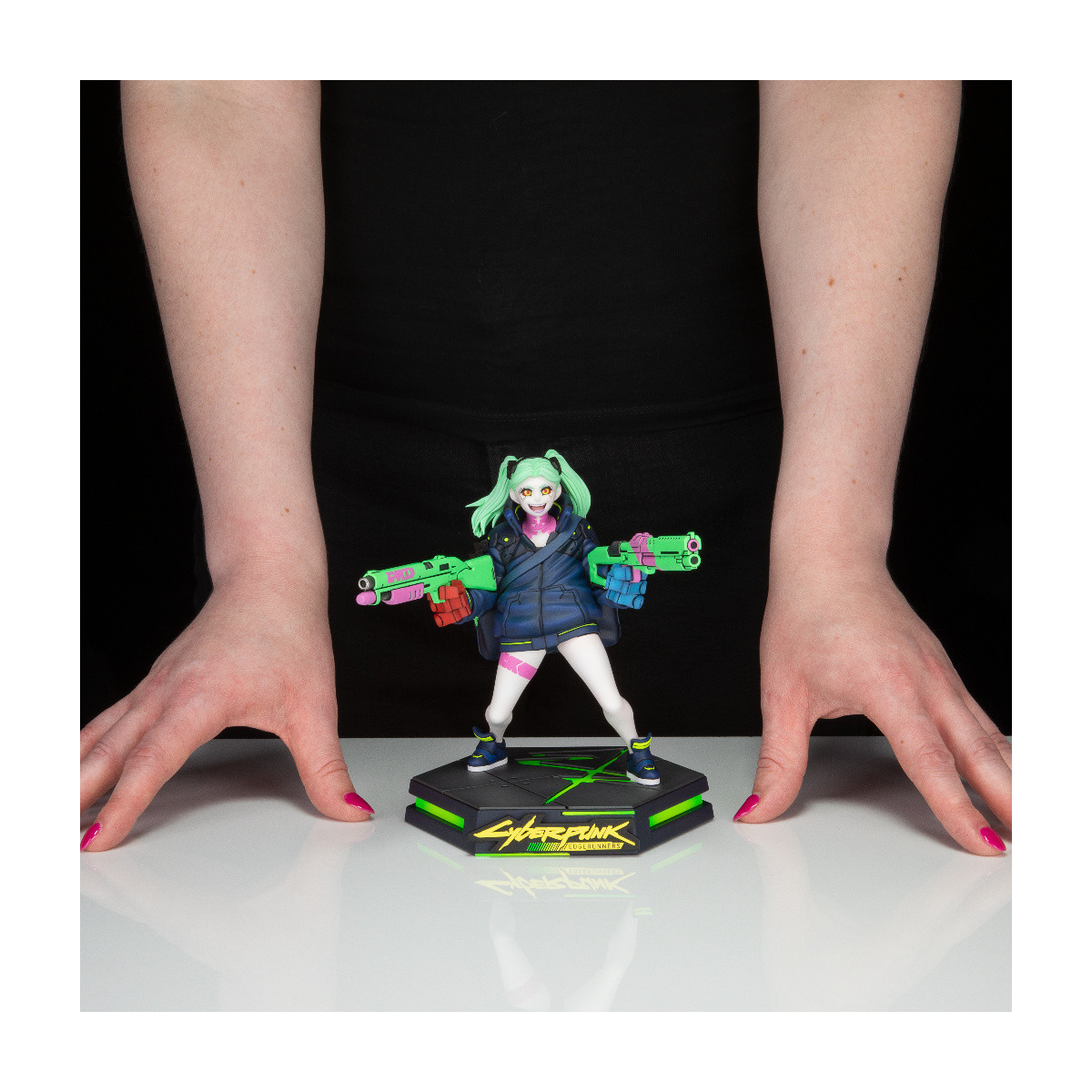 Dark Horse - Statua REBECCA in PVC - Cyberpunk Edgerunners