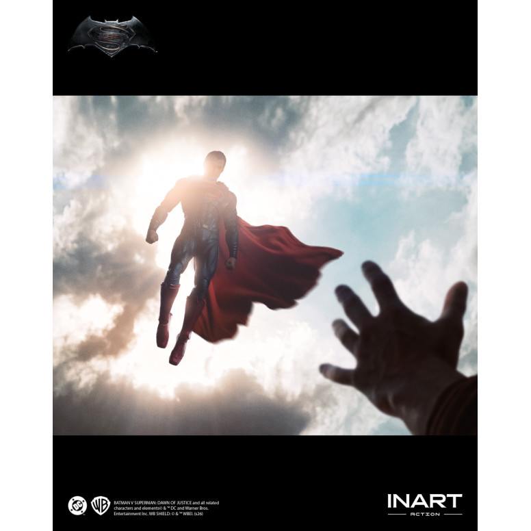 INART - Batman v Superman: Dawn of Justice - Action figure di Superman in scala 1/12
