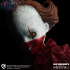 Mezco Living Dead Doll - It: Benvenuti a Derry - Pennywise