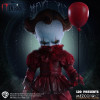 Mezco Living Dead Doll - It: Benvenuti a Derry - Pennywise