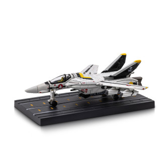 Three Zero - ROBOTECH - VF-1J Veritech (Rick Hunter)  Robo-Dou - Figurina Macross
