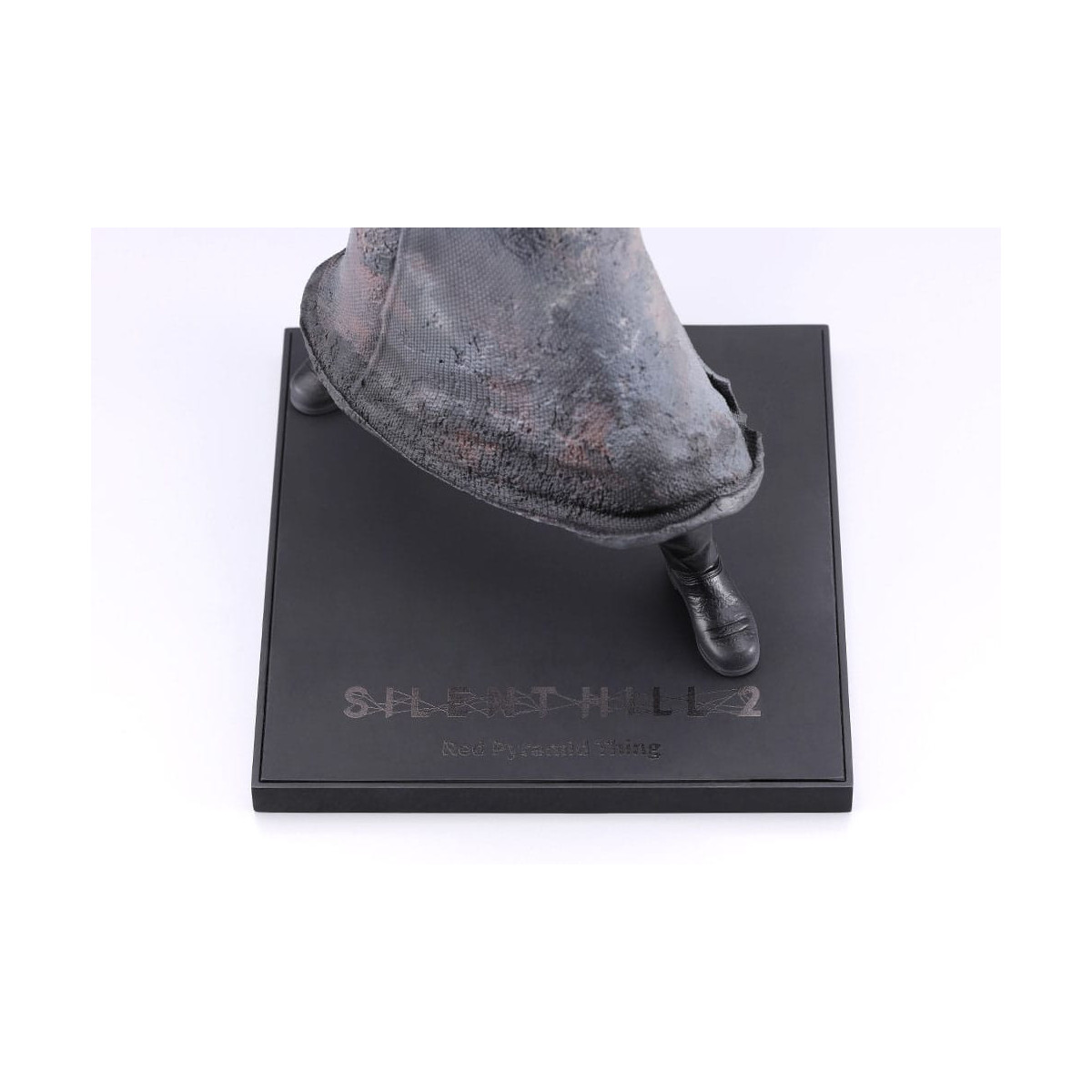 Kotobukiya - Oshi Works Red Pyramid Thing - Silent Hill 2 - Pyramid Head