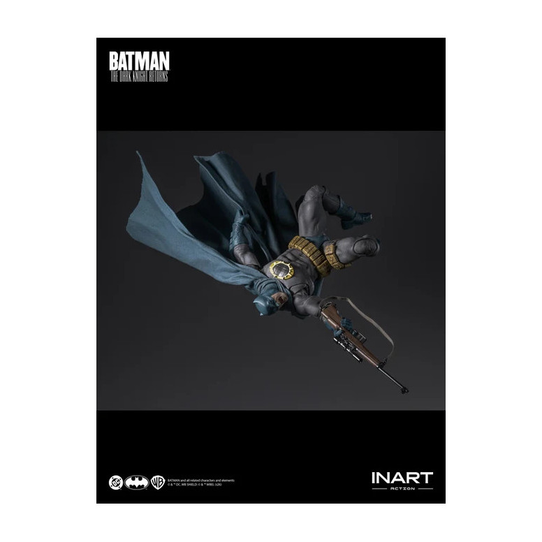 INART - Batman: Il ritorno del Cavaliere Oscuro - Batman (tuta blu) - Figura in scala 1/12