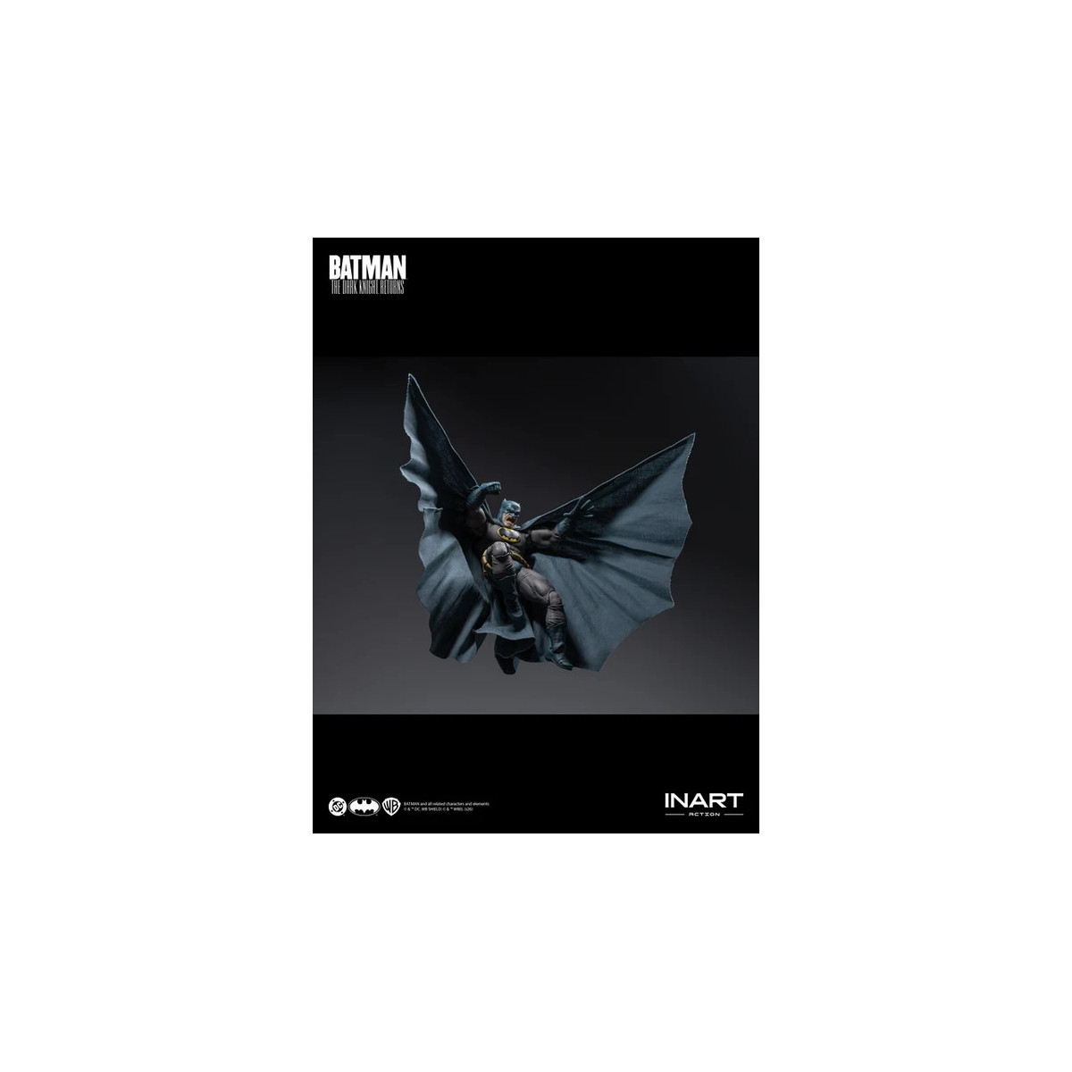 INART - Batman: Il ritorno del Cavaliere Oscuro - Batman (tuta blu) - Figura in scala 1/12