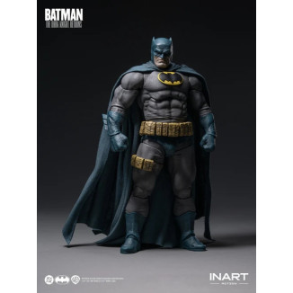 INART - Batman: Il ritorno del Cavaliere Oscuro - Batman (tuta blu) - Figura in scala 1/12