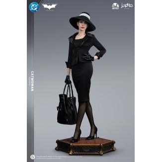 Infinity Studio - Statua di Catwoman in scala 1:2 - Il cavaliere oscuro - Il ritorno