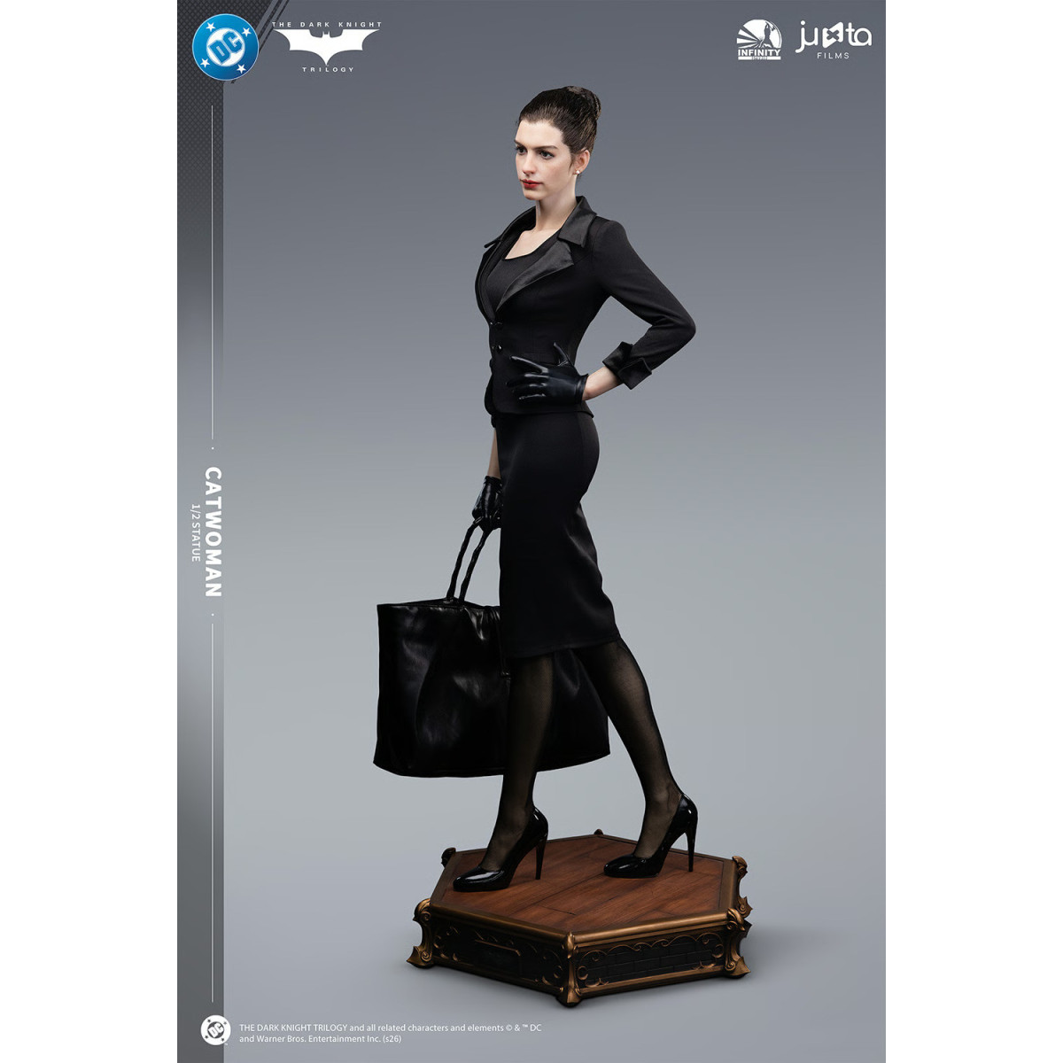 Infinity Studio - Statua di Catwoman in scala 1:2 - Il cavaliere oscuro - Il ritorno