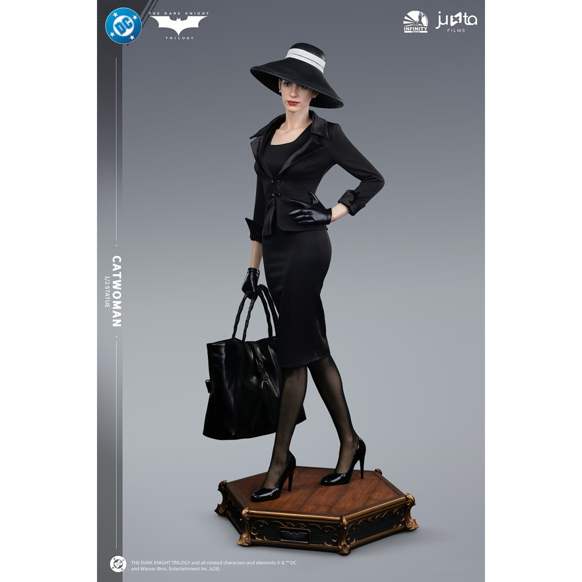 Infinity Studio - Statua di Catwoman in scala 1:2 - Il cavaliere oscuro - Il ritorno