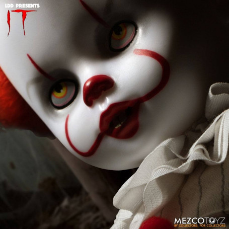 Mezco Living Dead Doll The Exorcist