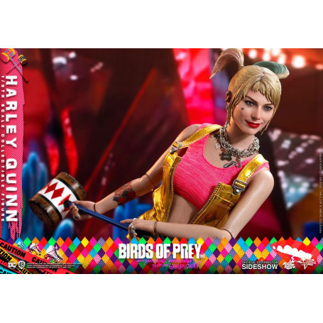 Hot Toys Suicide Squad figurine 1/6 Harley Quinn (Prisoner Version)