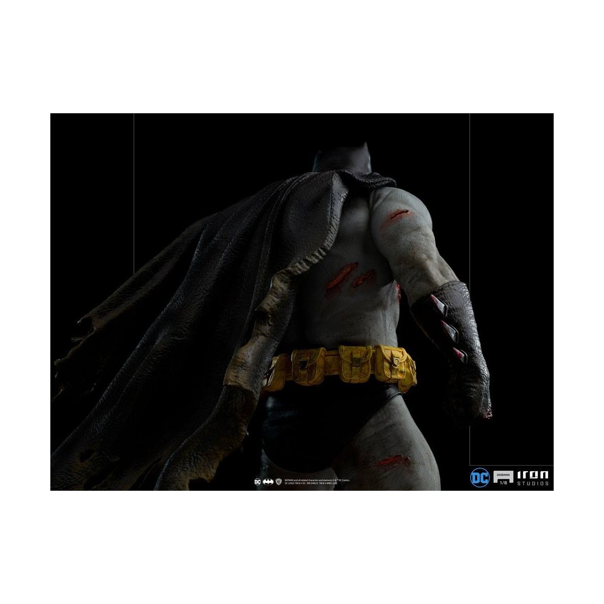 Studios di ferro - Batman: diorama del cavaliere oscuro 1/6