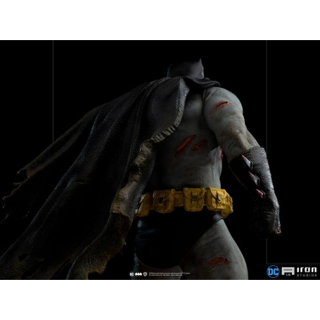 Studios di ferro - Batman: diorama del cavaliere oscuro 1/6