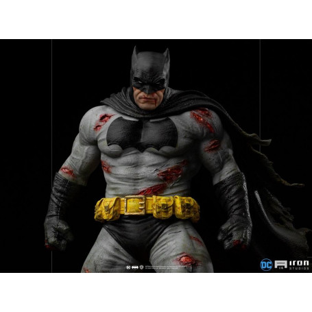 Studios di ferro - Batman: diorama del cavaliere oscuro 1/6