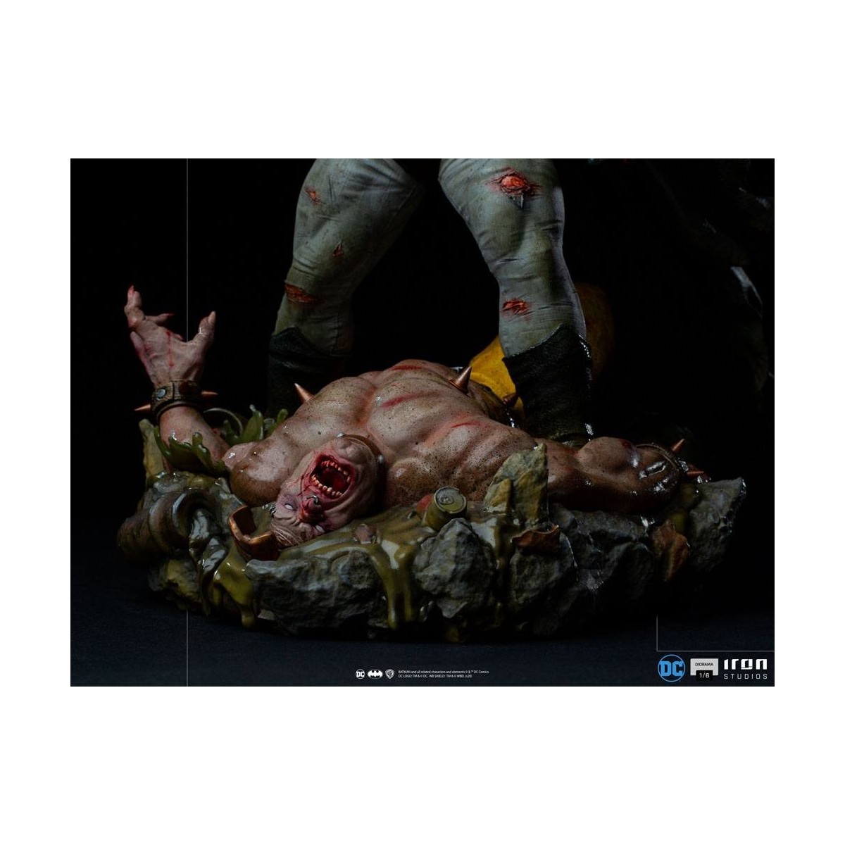 Studios di ferro - Batman: diorama del cavaliere oscuro 1/6