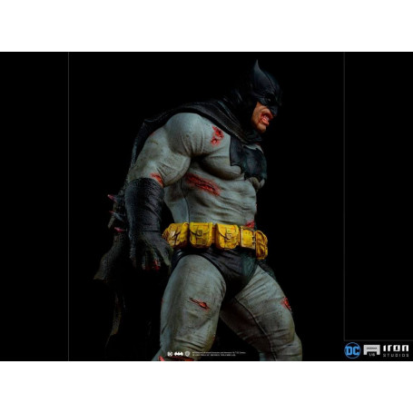 Studios di ferro - Batman: diorama del cavaliere oscuro 1/6