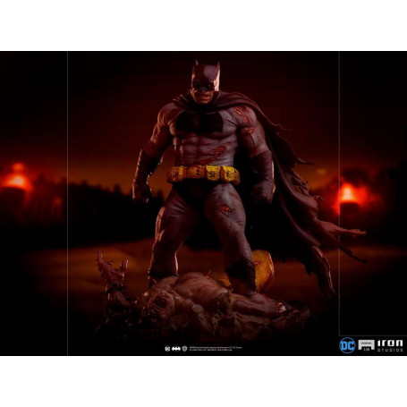 Studios di ferro - Batman: diorama del cavaliere oscuro 1/6