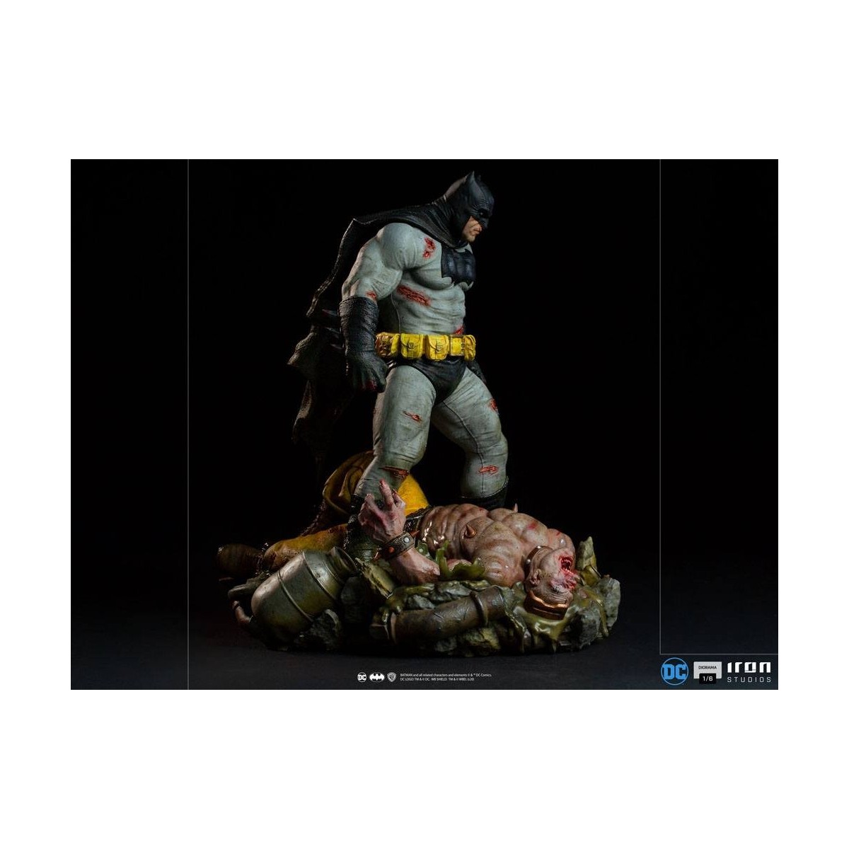 Studios di ferro - Batman: diorama del cavaliere oscuro 1/6