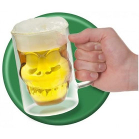 Verre à bière en forme de crâne