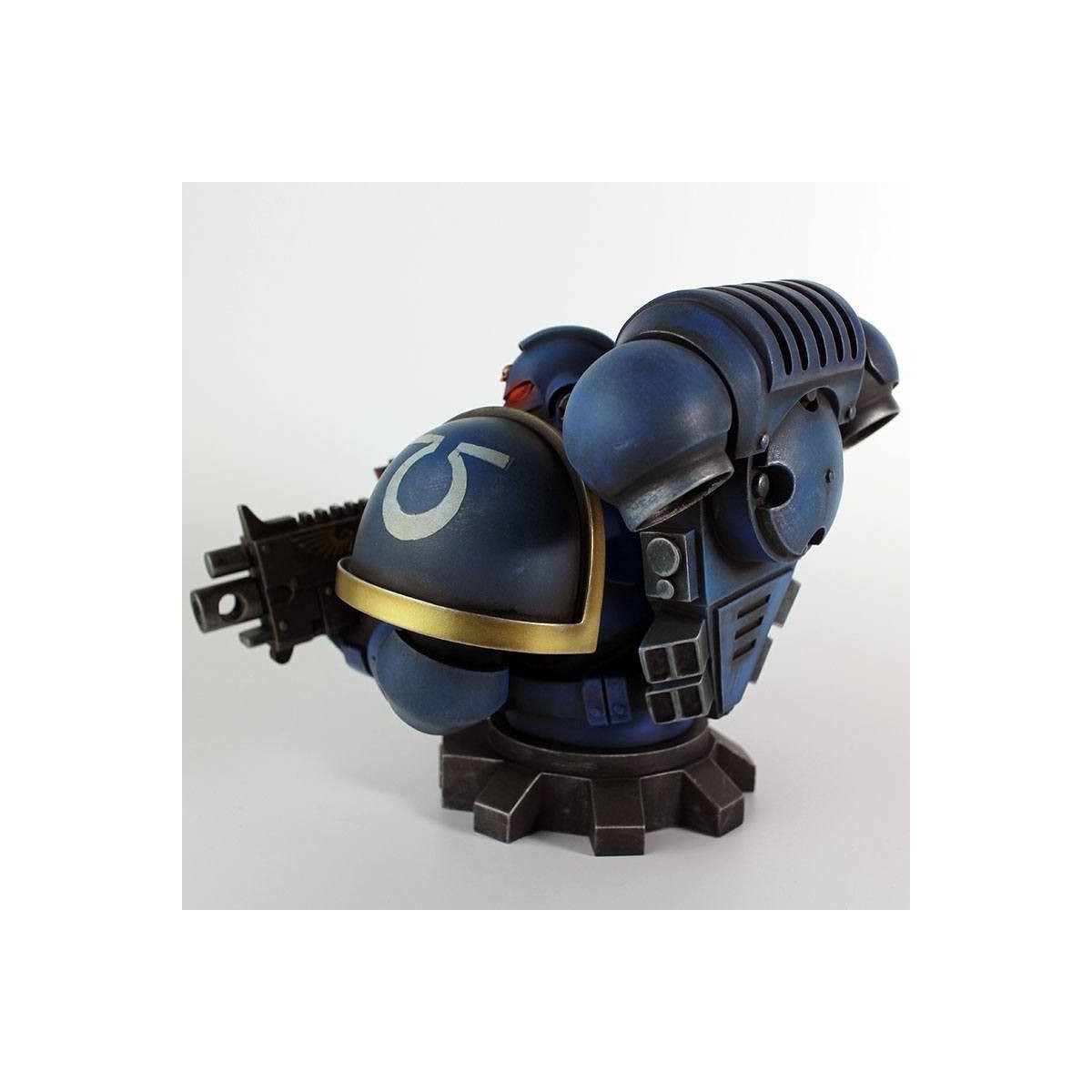 Semic - Warhammer 40k - Primaris Ultra Marine Busto 1/6