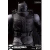 DC Direct Armored Batman in bianco e nero di Frank Miller