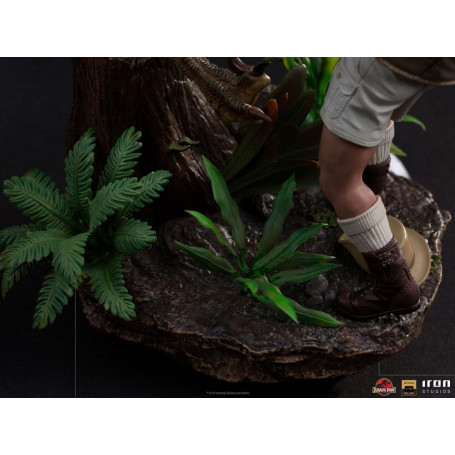 Iron Studios - Clever Girl - Jurassic Park 1/10 Deluxe Art Scale