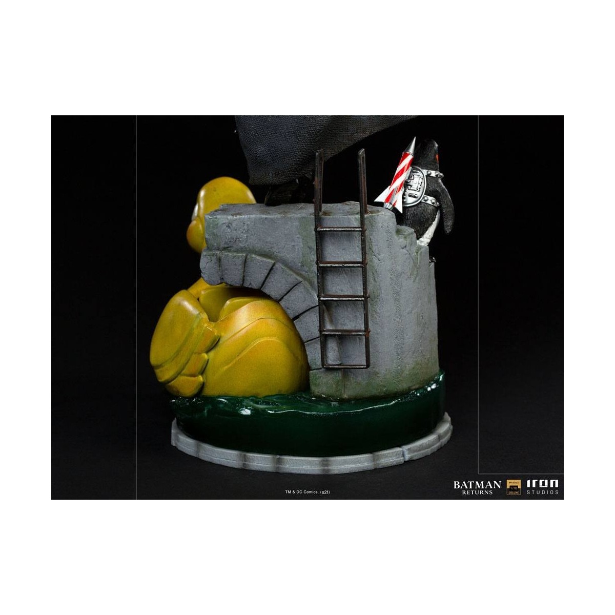 Iron Studios DC Comics - BDS Art Scale 1/10 - The Penguin Batman Returns