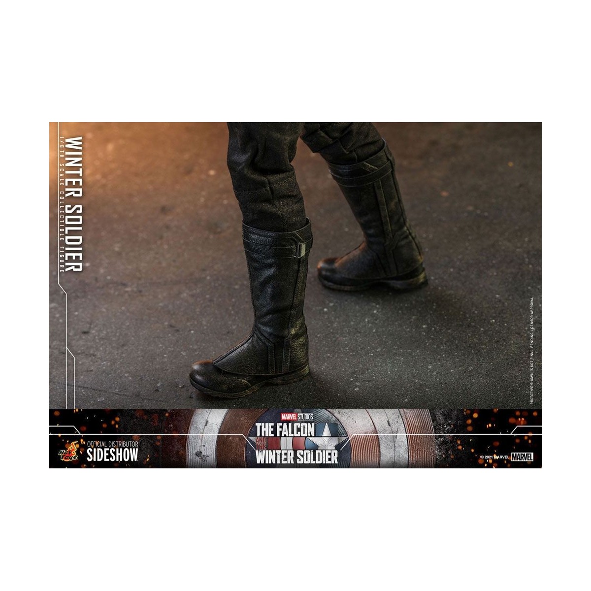 Hot Toys Marvel - Winter Soldier 1/6 - Il Falcon e il Soldato d'Inverno