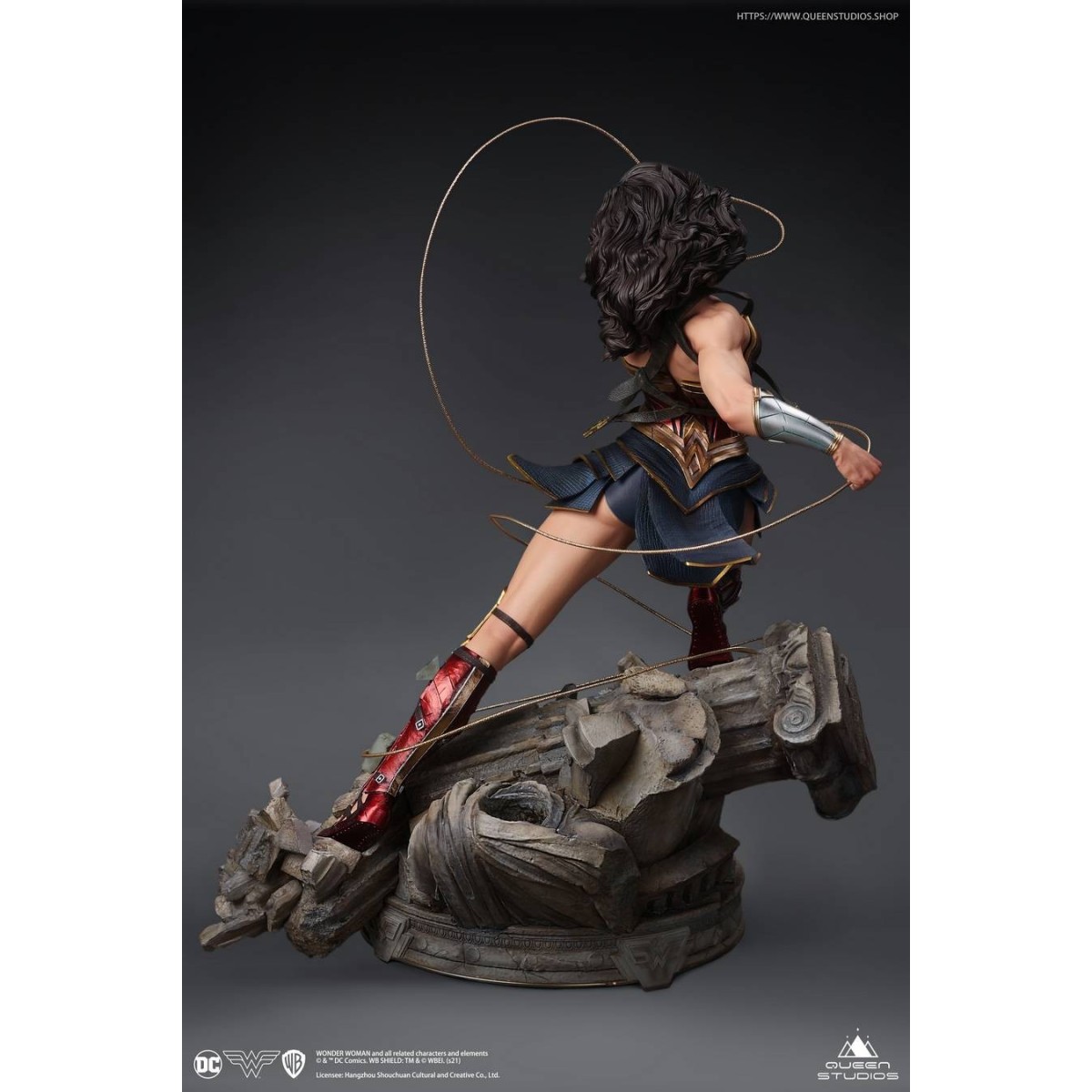 Queen Studios - 1/4 The Dark Knight Heat Ledger Joker versione standard.