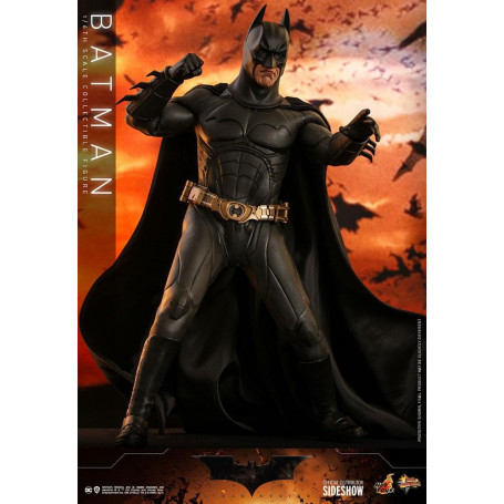 Hot Toys Batman Begins - Batman Exclusive Movie Masterpiece 1/6