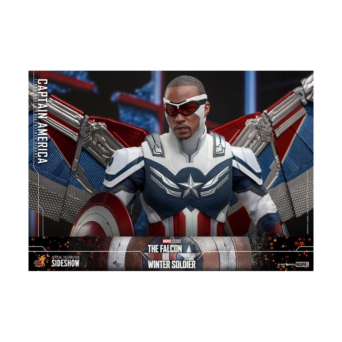 Hot Toys Marvel - Capitan America 1/6 - Il Falcone e il Soldato d'Inverno