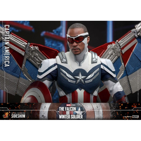 Hot Toys Marvel - Capitan America 1/6 - Il Falcone e il Soldato d'Inverno