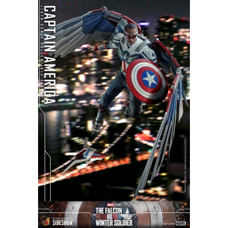 Hot Toys Marvel - Capitan America 1/6 - Il Falcone e il Soldato d'Inverno