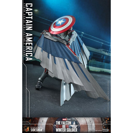 Hot Toys Marvel - Capitan America 1/6 - Il Falcone e il Soldato d'Inverno