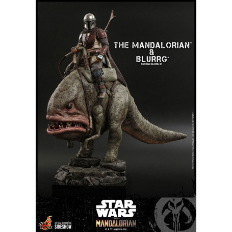 Hot Toys Star Wars - Il Mandaloriano e Blurrg