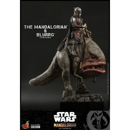 Hot Toys Star Wars - Il Mandaloriano e Blurrg