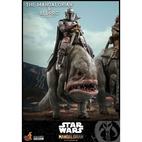 Hot Toys Star Wars - Il Mandaloriano e Blurrg