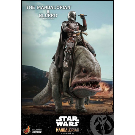 Hot Toys Star Wars - Il Mandaloriano e Blurrg